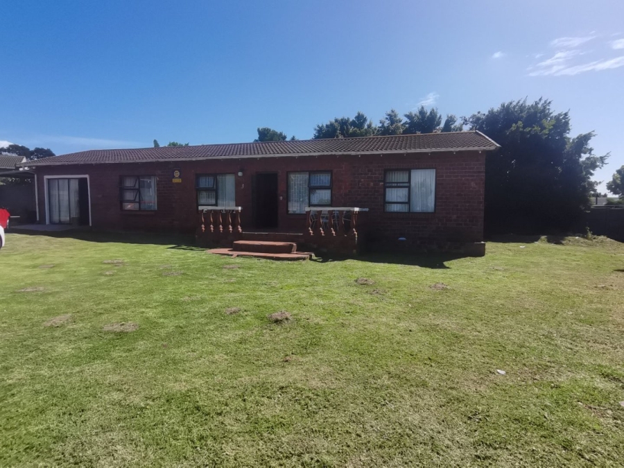 To Let 3 Bedroom Property for Rent in Sherwood Eastern Cape